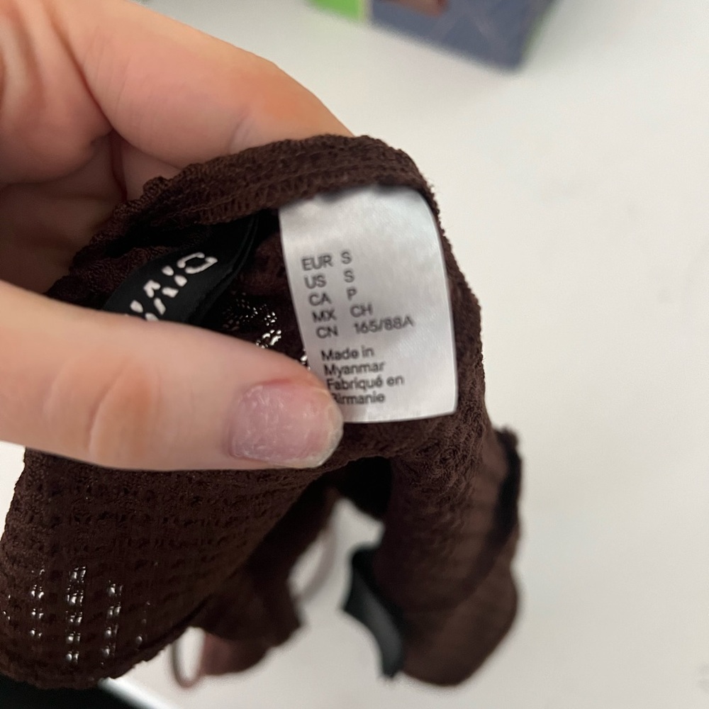 H&M Brown Crop Top - Picture 2 of 3